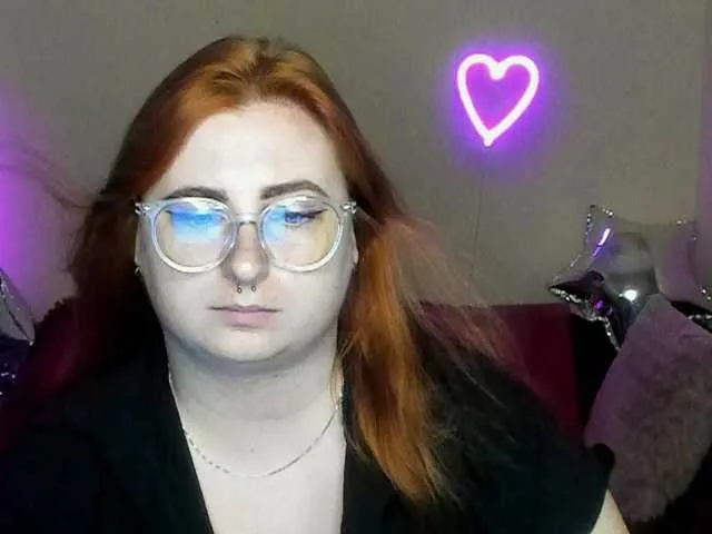 Aliciaredluv Image 4