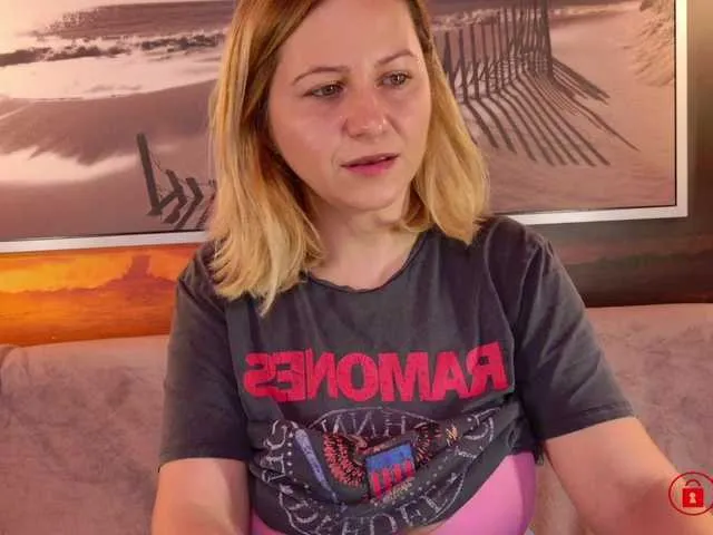 BigBoobsARRI Image 4