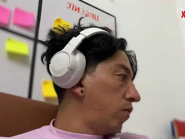 BonniexClyde broadcasting live