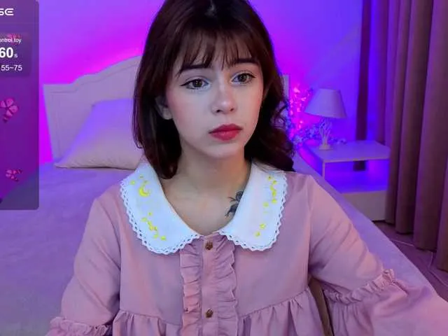 CoralineJones Image 9