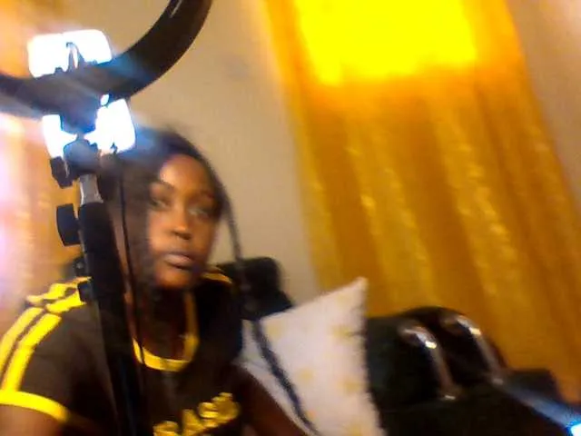 Curvysexy's Thumb Image