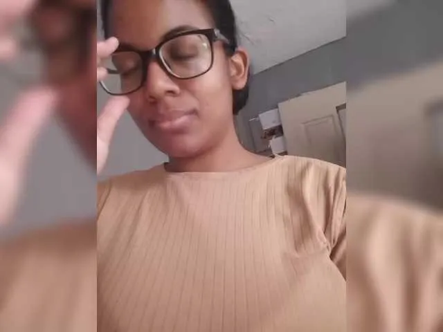 IndianBeaut Image 13