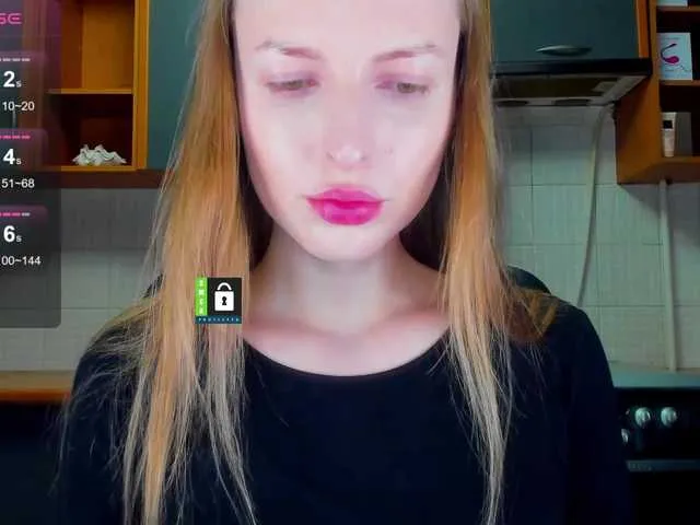 MissFentasy1 broadcasting live