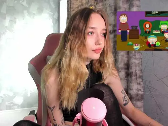 Polikinesis broadcasting live