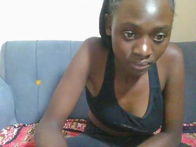 Preetygirl broadcasting live