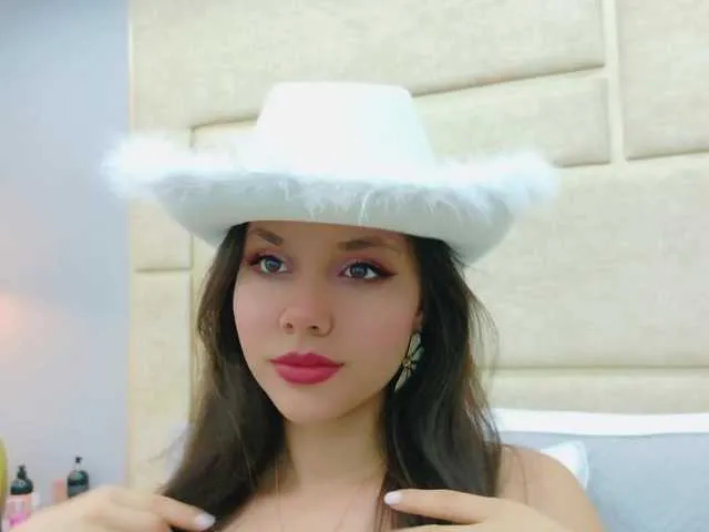 RubyScarlett Image 8