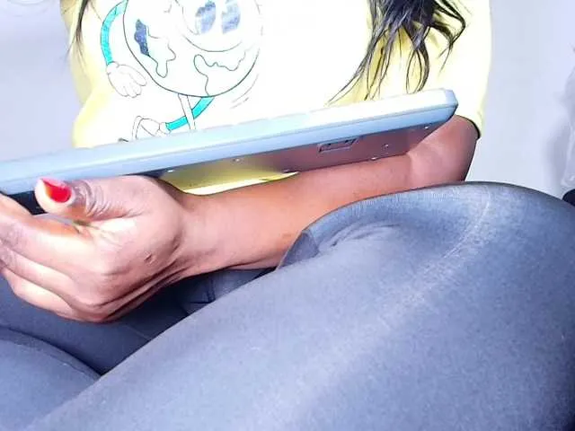 ssusy-ebony Image 11