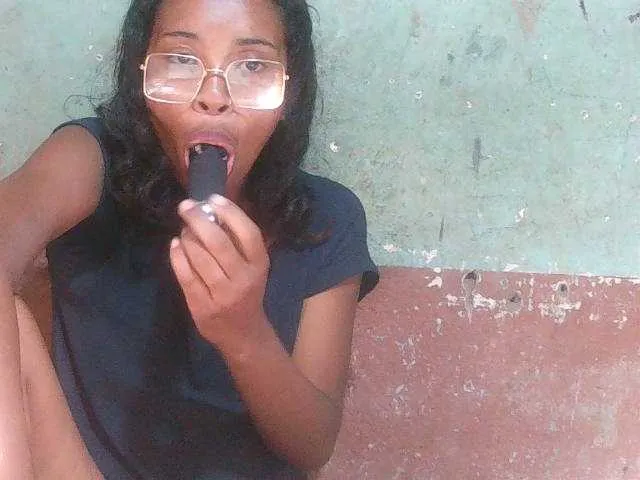 TriciaBella Image 11