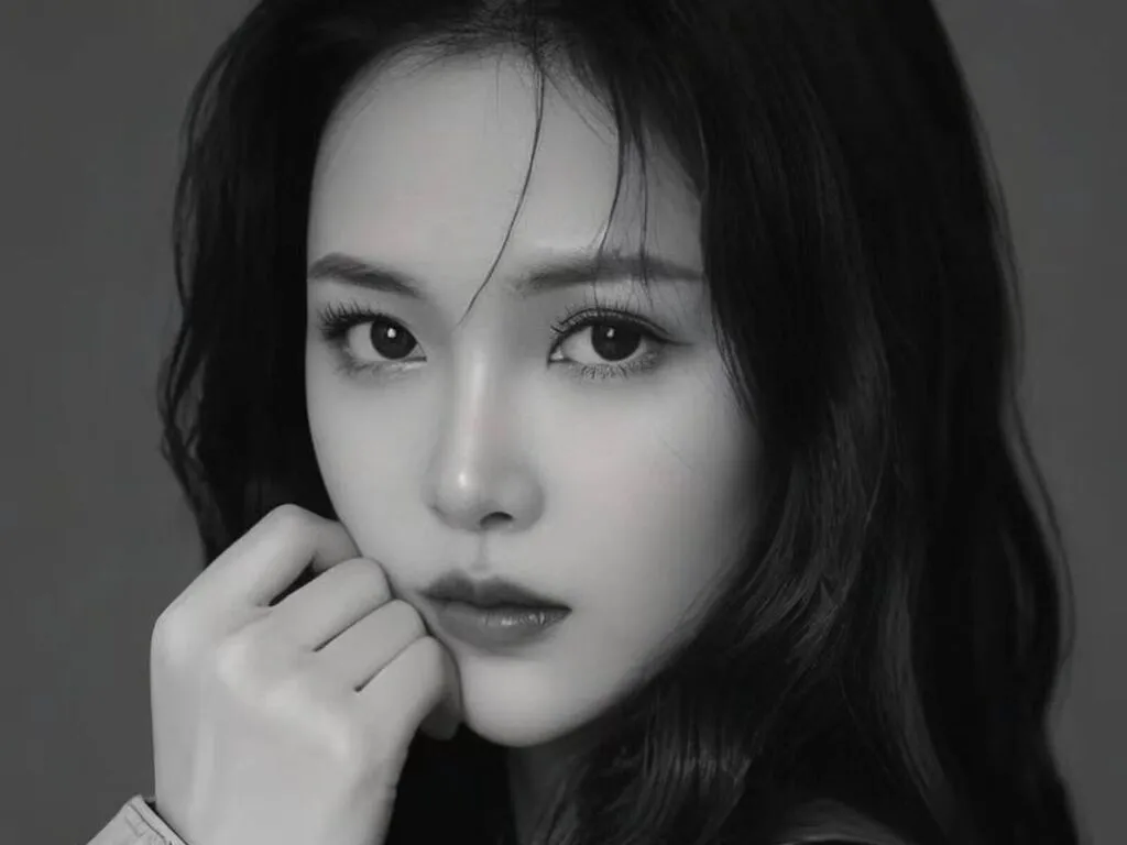 AgelaHui broadcasting live