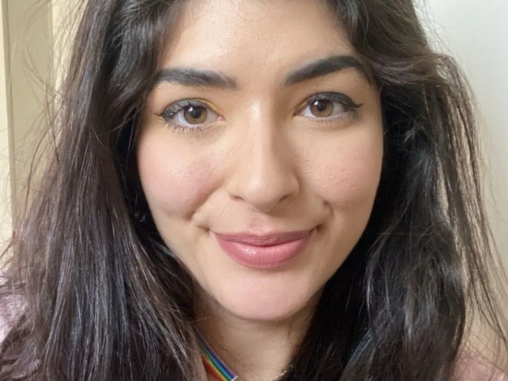 CarolPrince broadcasting live