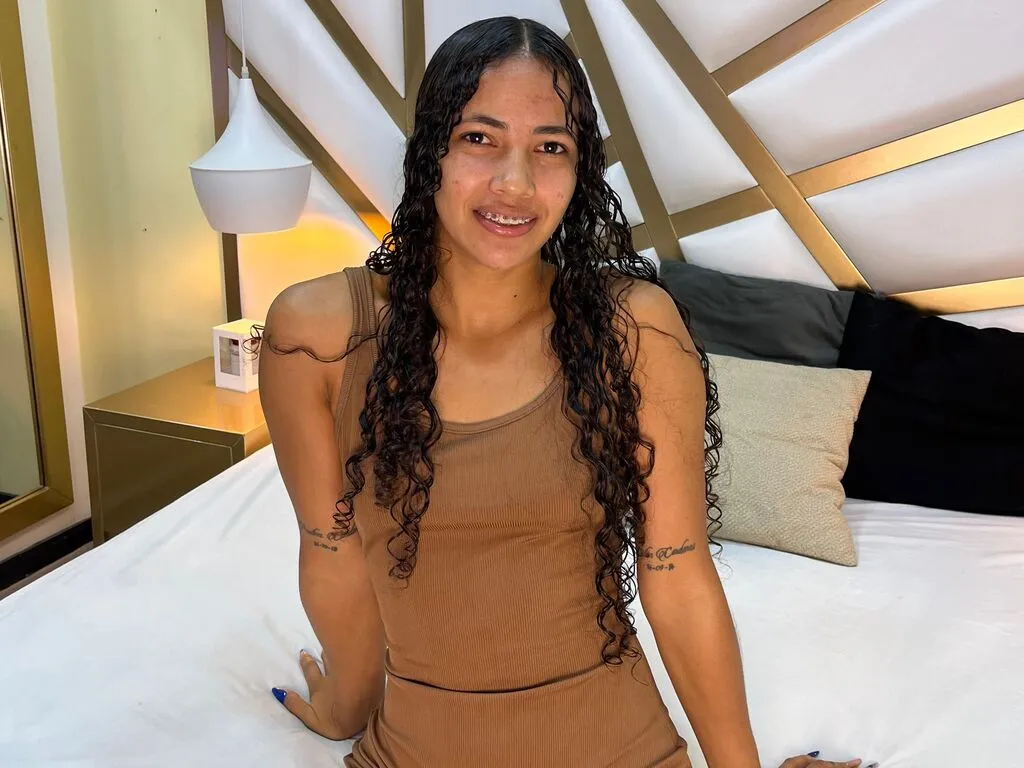 MeganSiner's Thumb Image