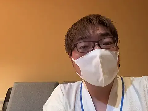 21yuri27 broadcasting live