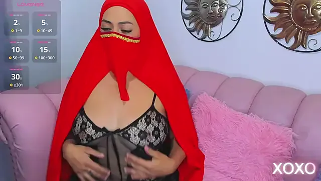 Aisha_Malek Image 17