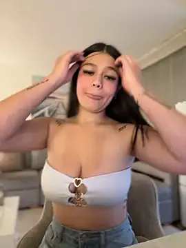 Alyshanon18 Image 14