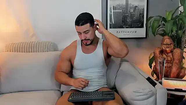 ApoloMakris Image 17