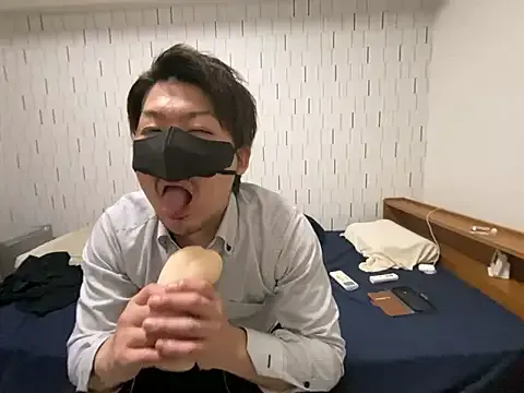 Arista_09 broadcasting live