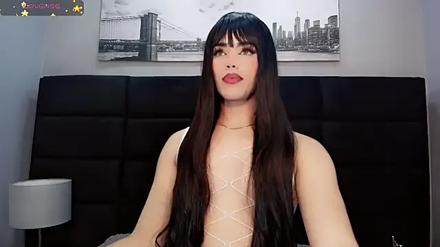 Baby-Isa broadcasting live