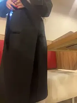 babydolll broadcasting live