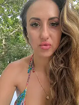 Bella-Grace Image 16