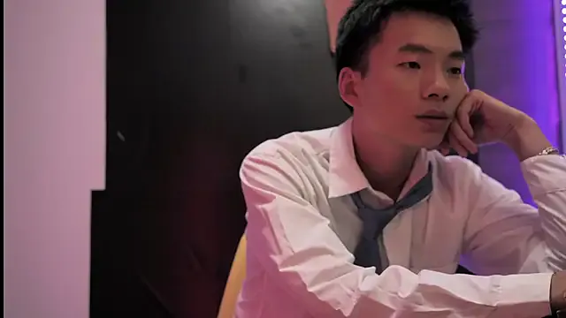 BronzeThickLiam Image 9