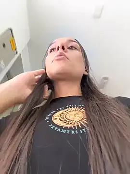 Brunettecollins05 Image 13