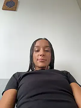 Brunettecollins05 Image 14