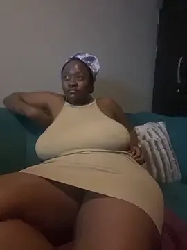 Chubbykarisma27 broadcasting live