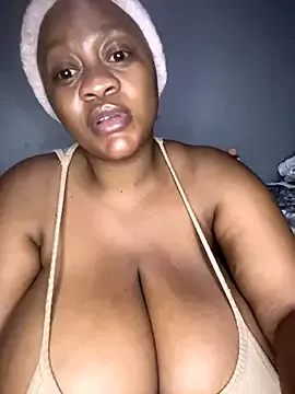 Chubbykarisma27 Image 12