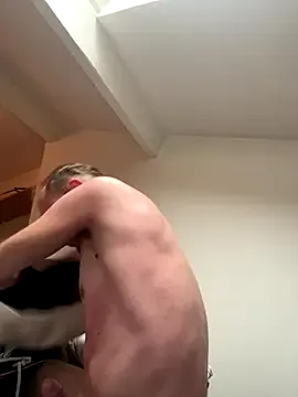 Crevette311's Thumb Image