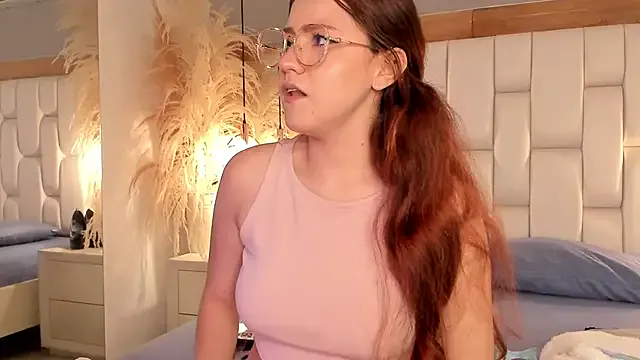 Daphne_And_Roger Image 18