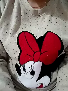 Emily-lonely Image 8