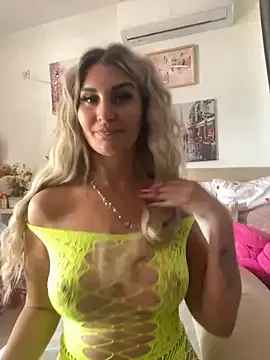 EvelynFrances Image 16