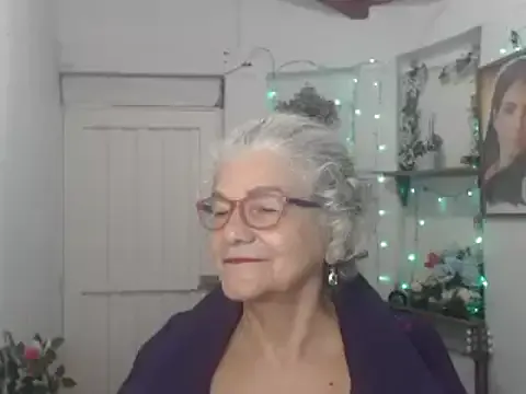 FunnyGrandma Image 9