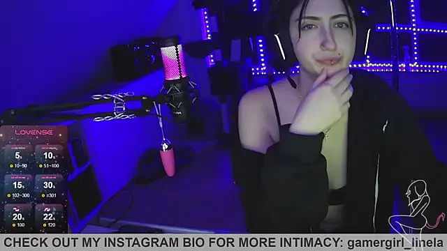 Gamergirl-Linela Image 19