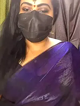 Honey-flowerr broadcasting live