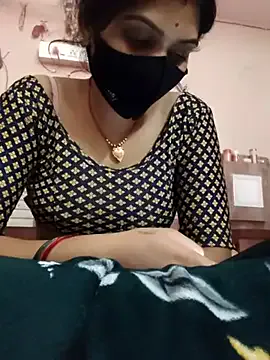 Hot_bhabi_desi's Thumb Image