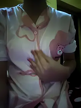 hot_queen78 broadcasting live