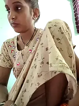 Hotty-Nidhi Image 13