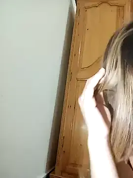 indilasixeey Image 4