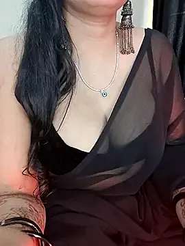 kaamuk_shweta Image 10