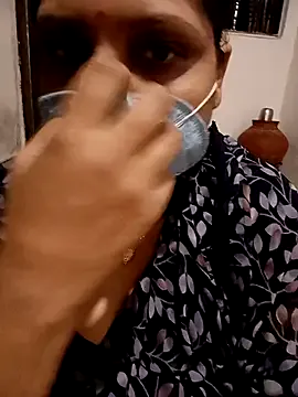 Lattika-Bhabhi Image 4