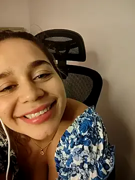 LaurenWelly_'s Thumb Image