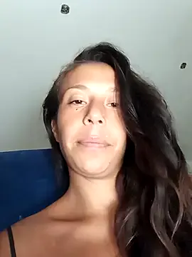 LucyNatural Image 10