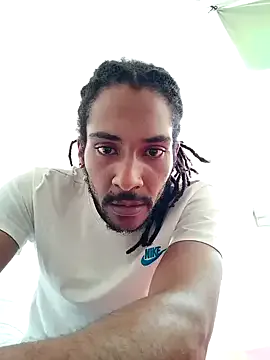 Mikaaa97's Thumb Image