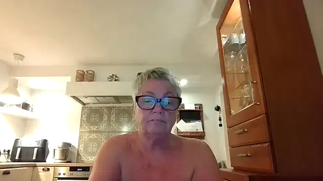 Mystery-Grandmother Image 12