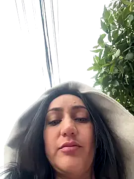 Ninabigtitied Image 12