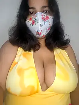 PRIYA_THE_QUEEN's Thumb Image