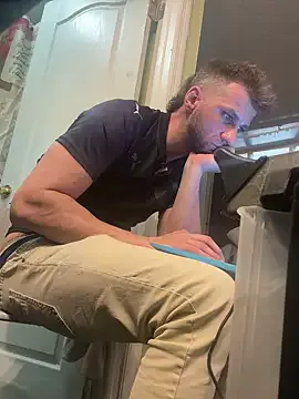 sexyhotstud12 Image 3