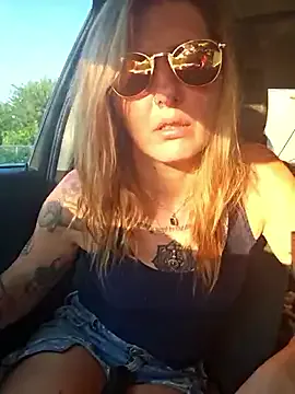 SheIsSomething Image 2