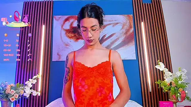 sofiaa_grey_ Image 8